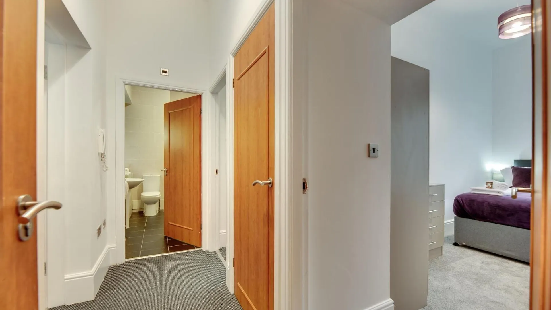 ניוקאסל Lord Grey Apartments - By Week2Week